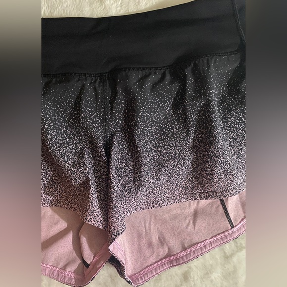 Lululemon Speed Up running shorts. In SOLD OUT Ombre Speckle - Picture 6 of 10